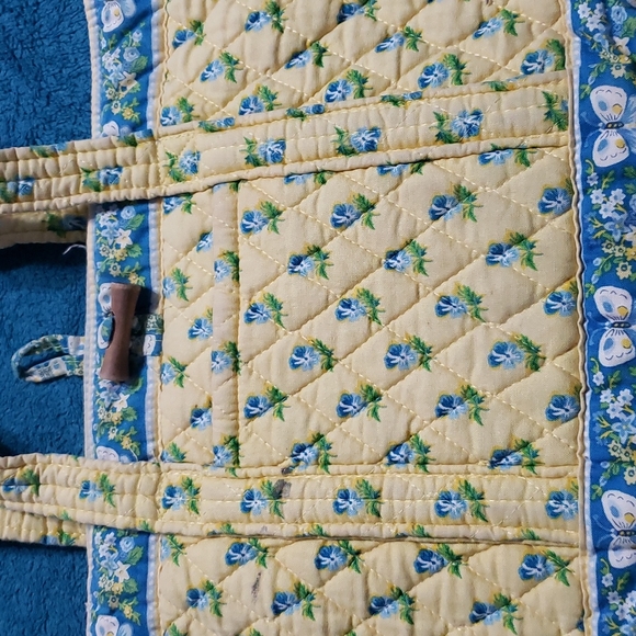 Vera Bradley Retired Katherine Tote (Spring 2004) - Picture 4 of 15